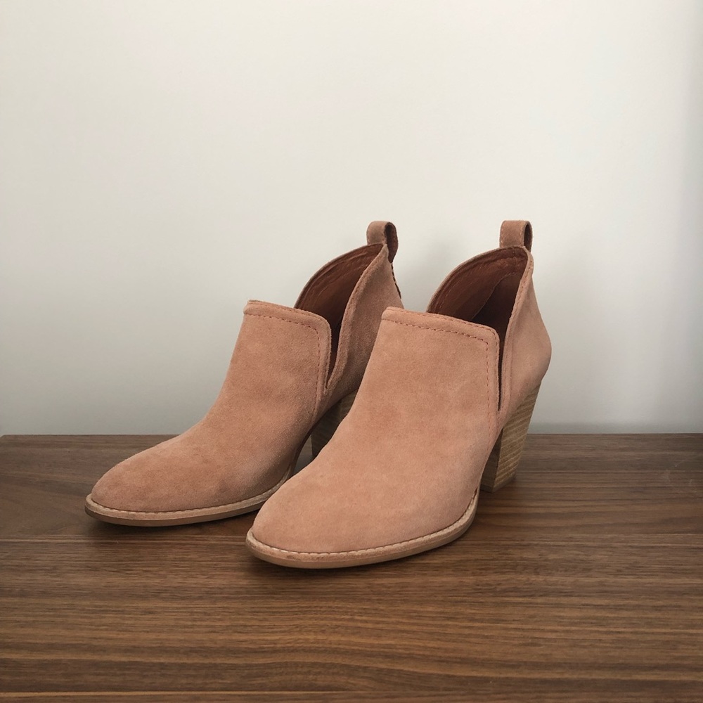 Jeffrey Campbell ‘Rosalee’ Booties